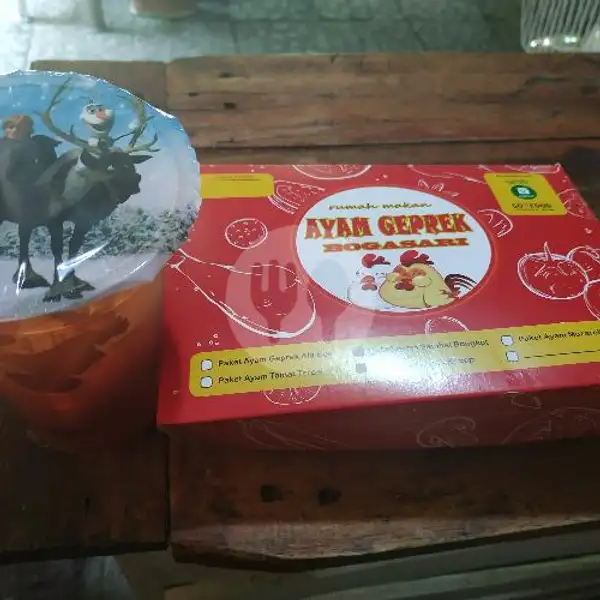 Paket Ayam Sambal Bongkot Free Es Teh | Ayam Geprek Bogasari Pusat Renon, Denpasar