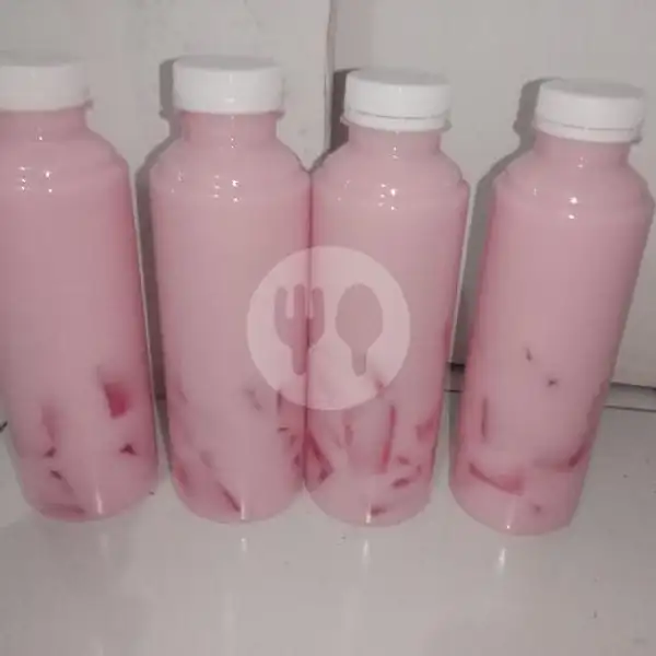 Milk Jelly Stawberrry | Warung Semok, Raden Saleh