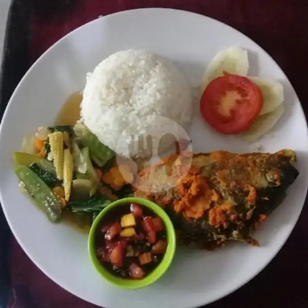 Paket Nila Bakar / Goreng | Trenz Resto & Cafe, Panam
