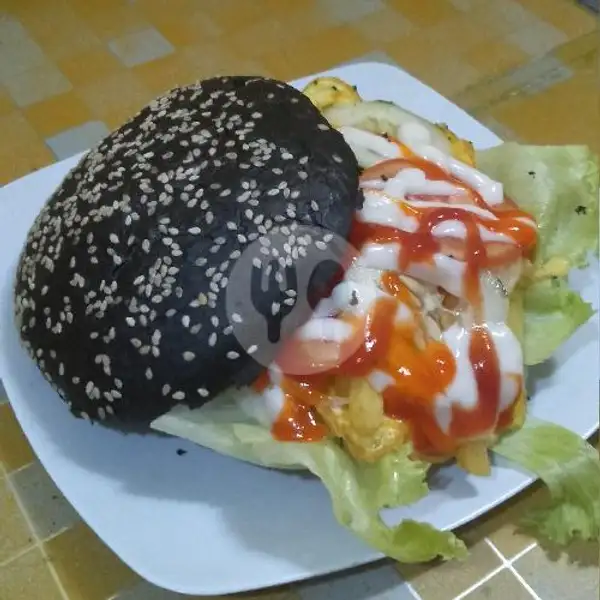 Burger Aswat Jumbo | Madinah Food Mata'am, Comal 2