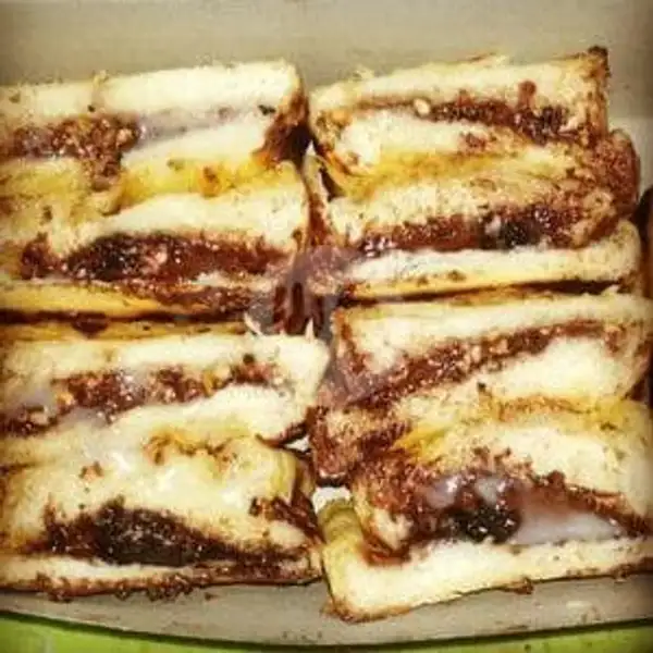 Roti Bakar Bandung Jumbo Coklat Keju | Life Brown, Pondok Aren