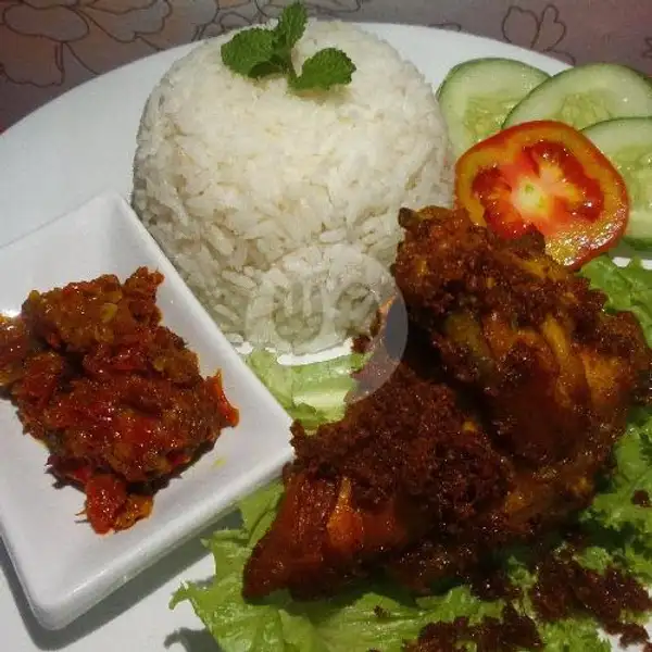 Paket Ayam Goreng Sambel Bawang | Kedai Mamak Aruna, Pondok Aren