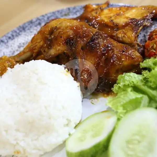 Nasi Lalapan Ayam Goreng Madu | Dapur D/G Pasuruan Kota