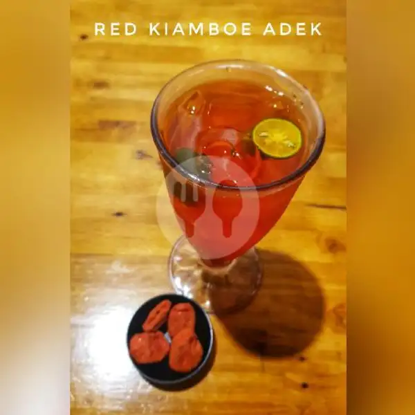 Red Kiamboe Adek | Cafe Adek Vegetarian, Komplek Griya Mas