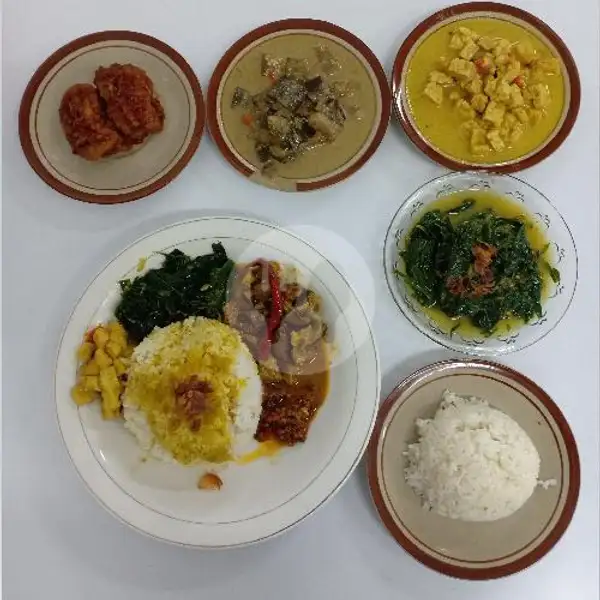 Nasi Campur Sambal Goreng Hati Ampela | Nets Kuliner, Masakan Padang Pedas, Sidakarya