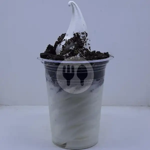 Sundae Gelas Besar Oreo | Ice Cream 884, Karawaci