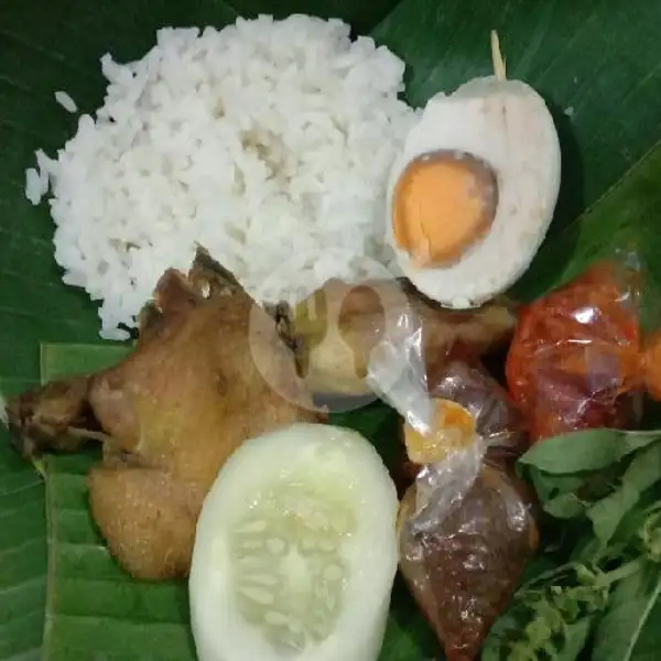 Paket Nasi Bebek Bumbu Hitam Free 1/2 Telor Asin ( Khas Madura) | Nasi Krawu Ibu Sainap, Semampir