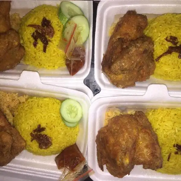 Nasi Kuning + Ayam Kremes Dan Lalapan | Nasi Kuning, Nasi Kebuli & Nasi Uduk Bang Ardy