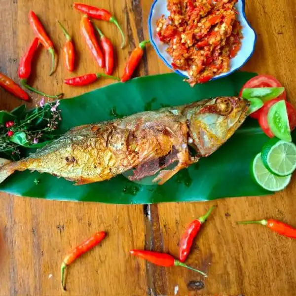 Paket Nasi Kembung Banjar Goreng | Cumi dan Ikan Bakar Rezekimah Timana Weh, Cigadung
