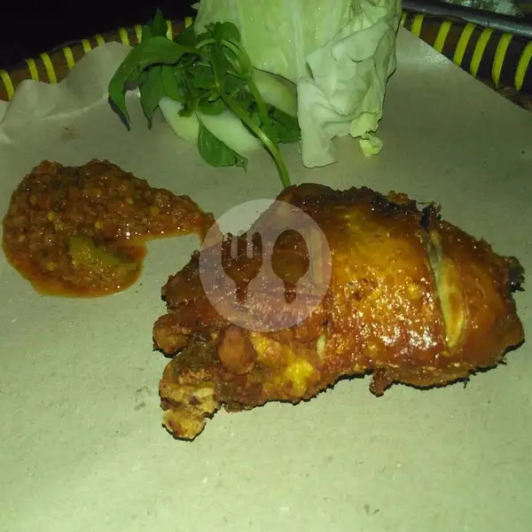 Ayam Kota + Sambel + Lalapan Bakar/Goreng | Sego Tampah