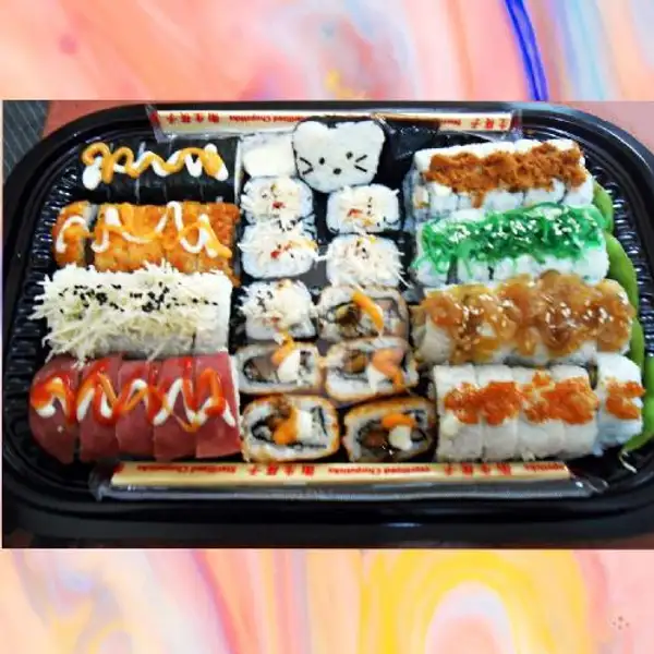 Family Pack (50 pcs) | Oishii Sushi