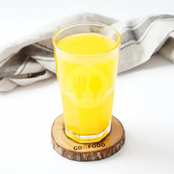 Es Jeruk Manis / Orange Juice On Ice | Pangsit Mie Sulawesi, Wajo