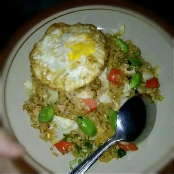 Nasi Goreng Pete + Telur | Warung Isma, Palapa