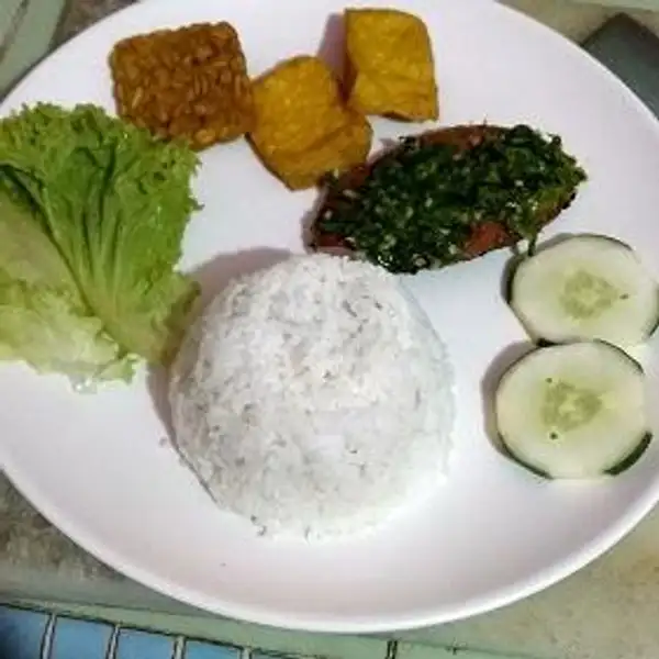 Ikan Sambel Hijau | Love Vegetarian, Batam Kota