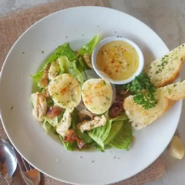 Caesar Salad | Crispy Duck (Bebek Garing Restaurant), Denpasar