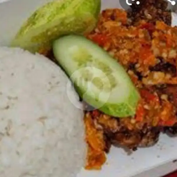 Nasi Ayam Geprek Bakar Sambal Lalap Free Es Teh Ori | Ayam Kremes Dan Lele Kremes Khansa, Sekip Jaya
