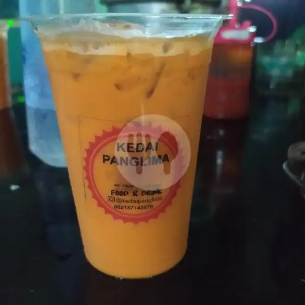 Thai Tea (Medium) | Kedai Pemuda, Somba Opu