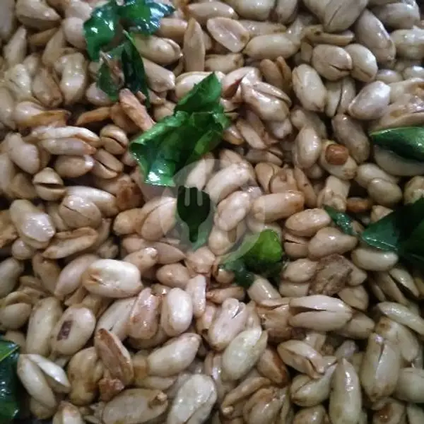 Kacang Bawang Renyah | Warung Aa Akmal, Denpasar