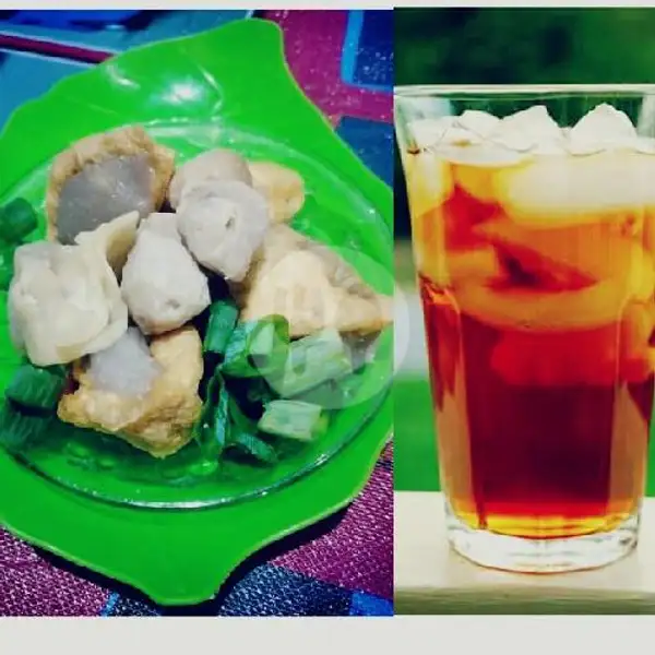 Bakwan Tahu Bakso + Es Teh | Bakwan Kawi Bu Jarwani, Food Court UGM Baru
