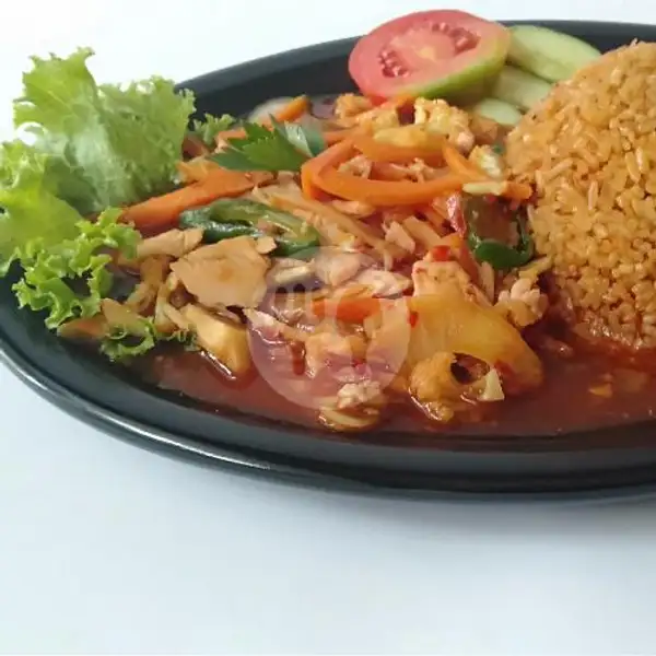 Nasi Goreng Ayam Merah | Gerai Md Tomyam Food, Jatinangor