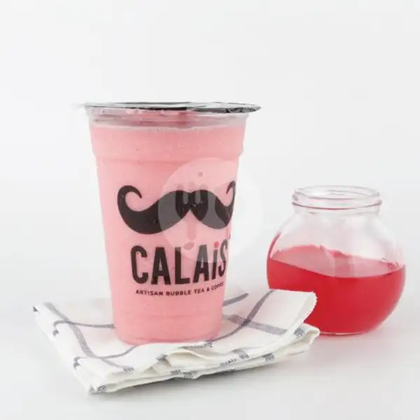 Strawberry Smoothies | Calais Nu, Dr. M. Isa