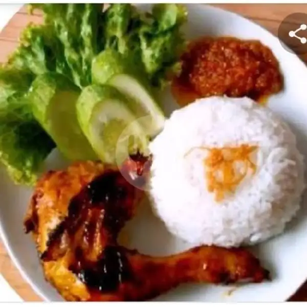 Ayam Bakar + Nasi | Nasi Ayam Betutu Bu Agus, Denpasar