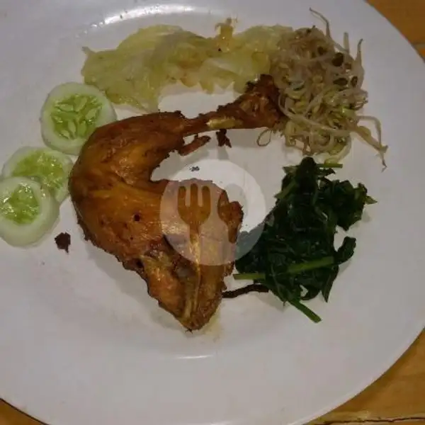 Ayam Goreng Paha | Ayam Bakar & Pecel Sambal Djancook Cak Totok, Tukad Batanghari