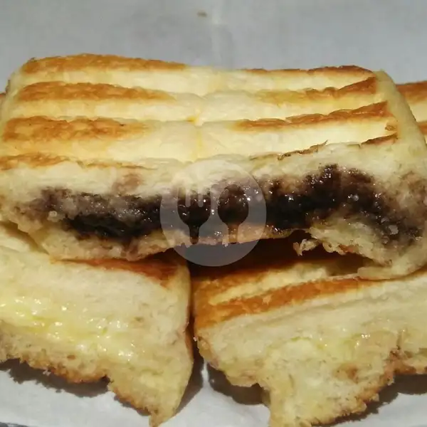 Coklat Keju | Roti Bakar Bandung 78, WR Supratman