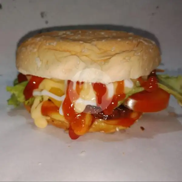 Chicken Burger | Red Burger & Friends, Menteng Wadas Timur (