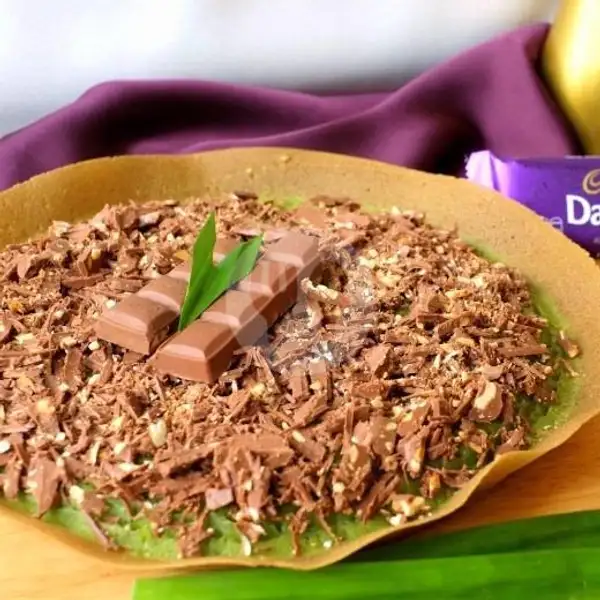 Cadbury Diary Milk Cashew Nut (Regular) | Martabak Orient, Juanda
