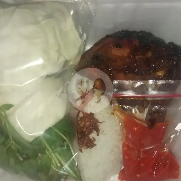 Paket Ayam Bakar Mercon | Warung Soto Mamah Hafidz, Benda