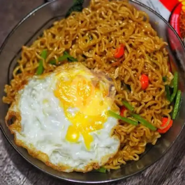 Indomie Jumbo + Telur | Pumi's Kitchen, Pinang