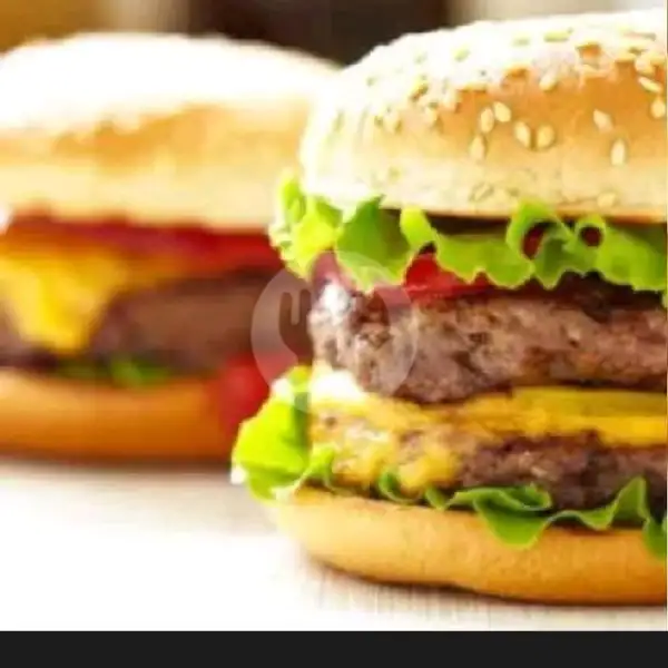Burger Premium Cheese | DYNO CHICKEN MEJASEM 2,Depan Pombensin pas
