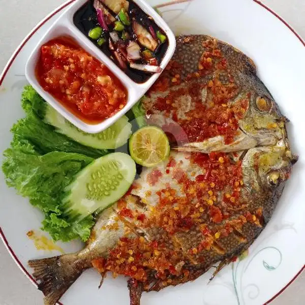 Paket Ikan Baronang Bakar | Warung Pak Eddy Kebon Sirih, Menteng