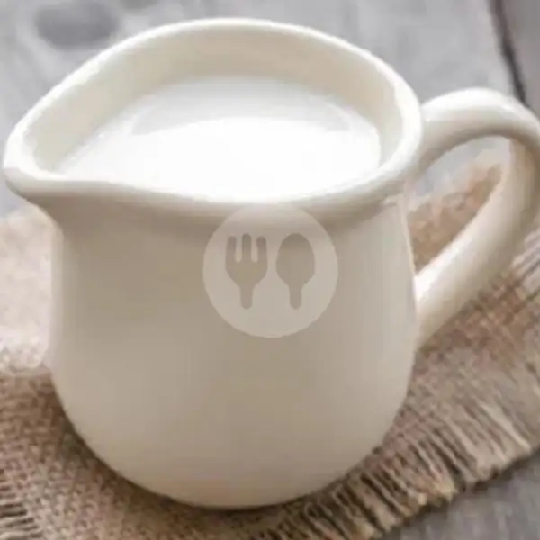 Susu Putih (panas) | Warkop Deya, Moh Sudiaman Jati Rasa Tengah
