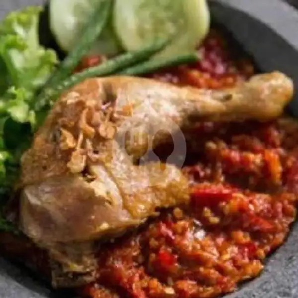 Ayam Goreng Sambal Mentah | Indo Kuliner 038 Lalapan Ayam Bakar