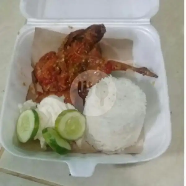 Daging Burung Puyuh + Nasi | Stasiun Food, Cilengkrang