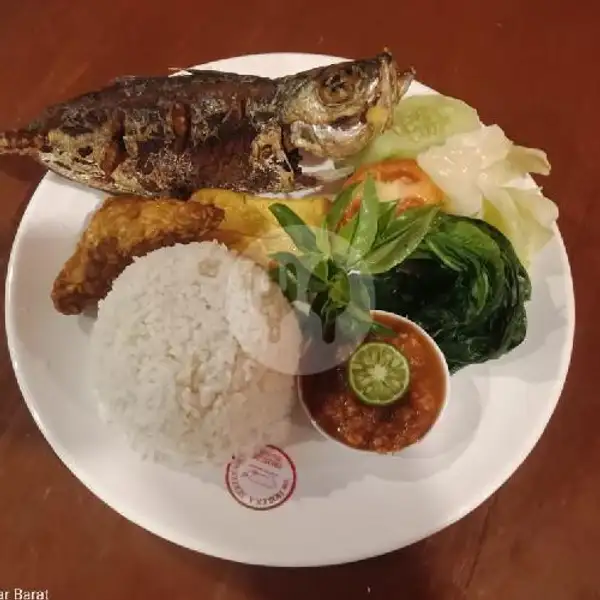 Tempong Ikan Kembung+nasi | Nasi Tempong Mbak Nur, Tukad Badung