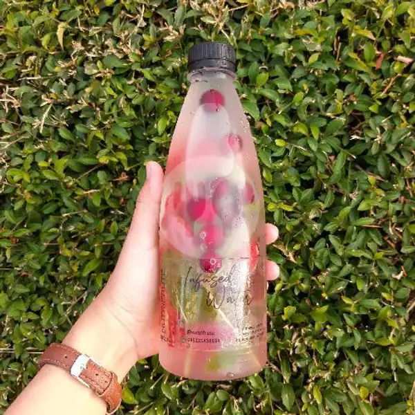Cranberry Strawberry Mint | Nutrifrute Infused Water, Klipang