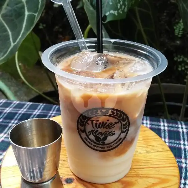 Ice Coffe Latte | Twisted Mojito, Sukamenak