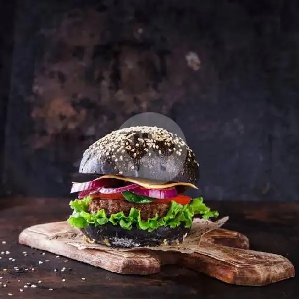 Black Burger +Telur +Daging Ayam+ Sayuran | Hotdog Mozarela Kita, Tampan