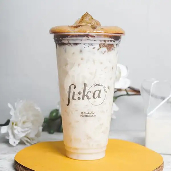 Yogurt Iced Coffee (L) | Fika Coffee - Kopi Gula Aren Kekinian, Tunjungan Plaza