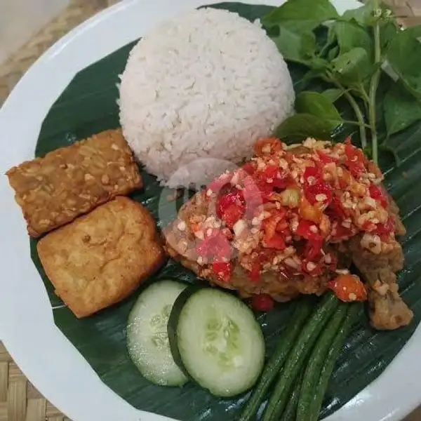 Paket Ayam Geprek | Warung Kang Apud