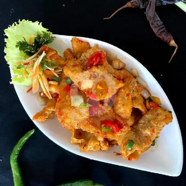 Kulit Ayam Garing Balado | Swiss-Belinn Panakukkang Makassar, La Pizza