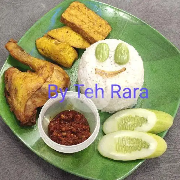 Ayam Goreng Paha . . . | LiWet Sunda By Teh Rara, Duri Kosambi