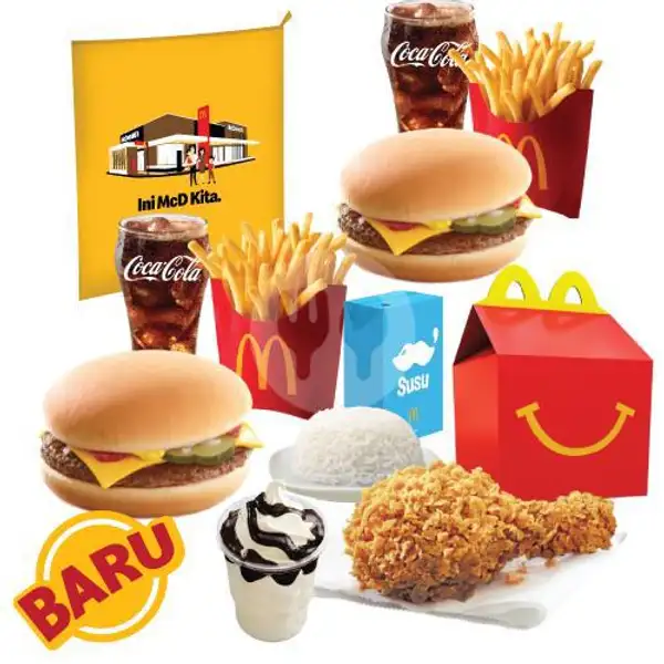 Family Weekend Bertiga HM Ayam McD dan Board Game | McDonald's, New Dewata Ayu