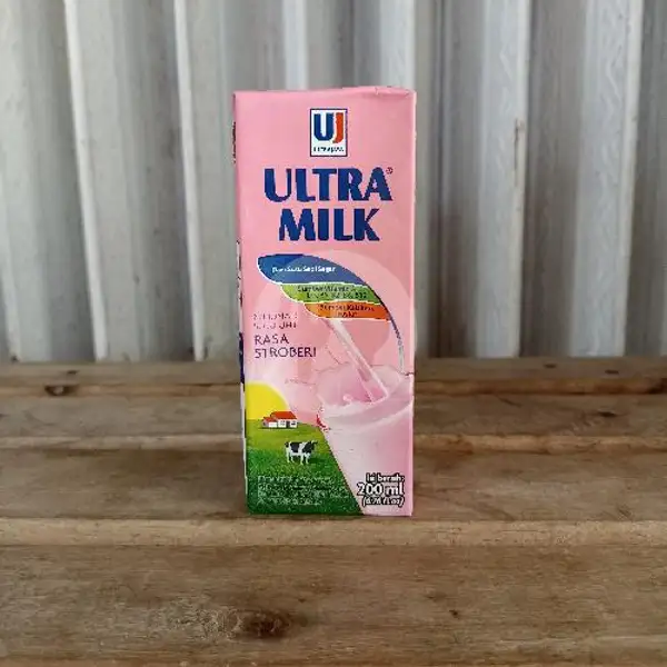 Ultra Milk Stroberi 200ml | Raz Kitchen, Padalarang