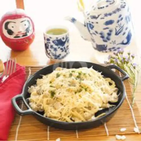 Truffle Cream Spaghetti | Oba Japanese, Kertajaya