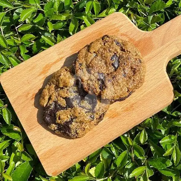 Chewy Choco Chips Cookie (1 pcs) | BURGREENS - Healthy, Vegan, and Vegetarian, Menteng
