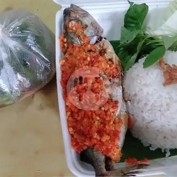 Menu Spesial Nasi Katombo Bakar Plus Cah Kangkung +Kerupuk.. | Warung Ikan Katombo, S Parman